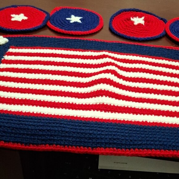 PLACEMAT & COASTER SET - Picture 3 of 10